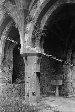 KILCOOLEY ABBEY PIER & ARCHES OF LADY CHAPEL